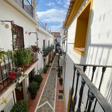 Idyllic Townhouse In Marbella Old Town Villa Exterior photo