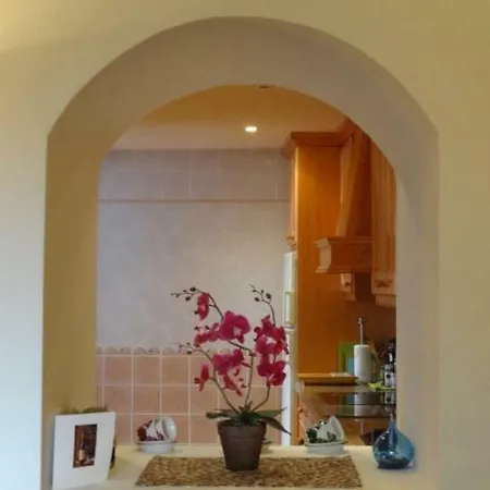 Idyllic Townhouse In Marbella Old Town Villa Exterior photo
