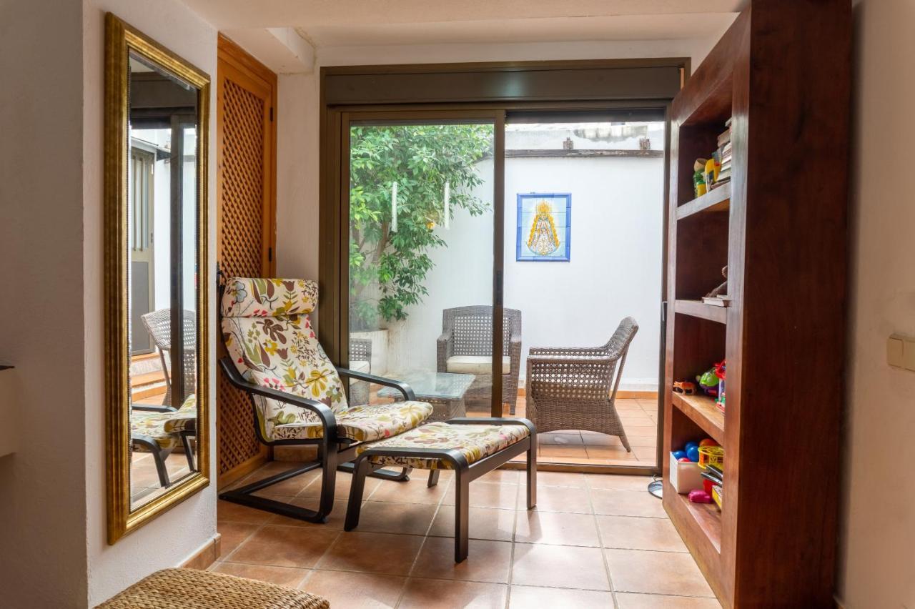 Idyllic Townhouse In Old Town Hébergement de vacances Marbellac