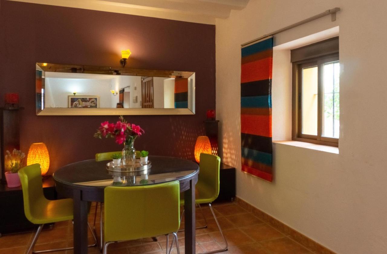Idyllic Townhouse In Old Town Hébergement de vacances *